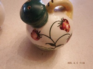 Floral Salt and Pepper Shaker Set - Made In Japan- Floral Expressions