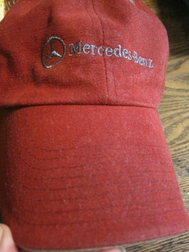 Mercedes-Benz/LOGO MAROON LevelWear 