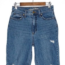 Universal Thread womens distressed vintage straight jeans size 8/29 stretch blue