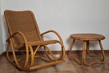 Set  Poltrona  A  Dondolo In Rattan Con Tavolo   Rifiniture Poltrona In Ottone 