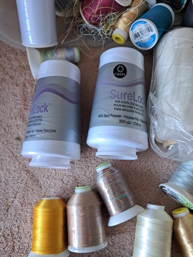 SureLock Coats & Clark Thread Spools Spun Polyester Mixed Lot Of 50+ Pc - Picture 7 of 11