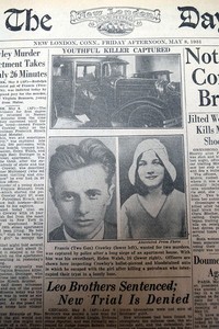 FRANCIS 'TWO GUN' CROWLEY Murderer Criminal NYPD Killer Shootout 1931 Newspaper