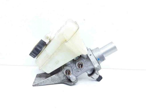 MERCEDES-BENZ M W164 Bremsflüssigkeitsbehälter A1644300202 3.00 Diesel 32665999