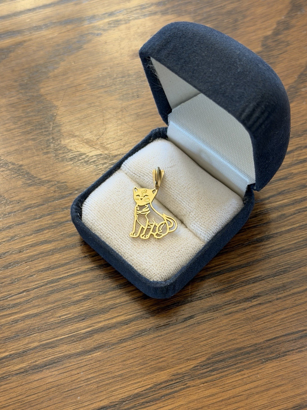 Vintage 14k Solid Gold Cat Pendant, Michael Anthony  1” - 1.28g