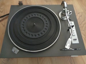 toshiba record player with speakers