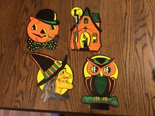 Lot of 4 Beistle Halloween Cardboard Window Hangers,New Old Stock,made in USA