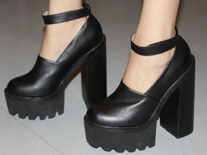 jeffrey campbell platform heels
