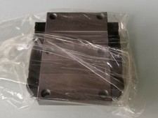 THK LM SYSTEM HRW-27CA LINEAR MOTION GUIDE BEARING
