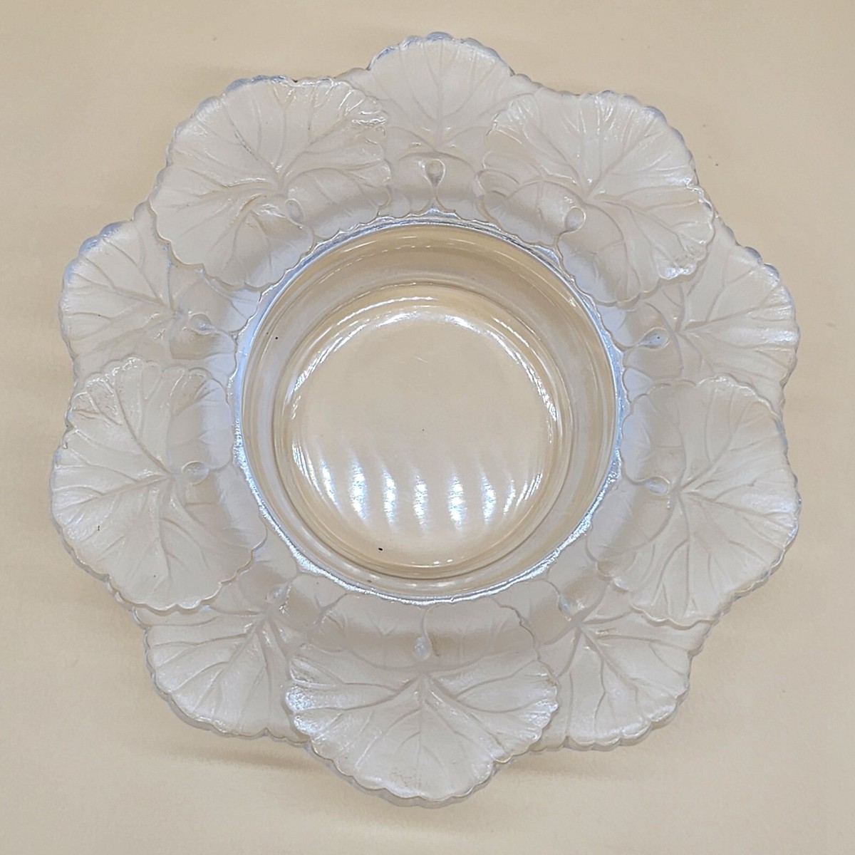 Vintage Lalique FRANCE Honfleur Geranium Leaf Edge Crystal Jewelry
