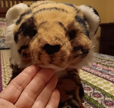 VINTAGE 1988 Dakin Tiger 21" long, gently used tags still attached