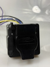 Hopkins 47185 Multi-tow 4 Flat To 7 Blade And 4 Flat Trailer Connector Adapter