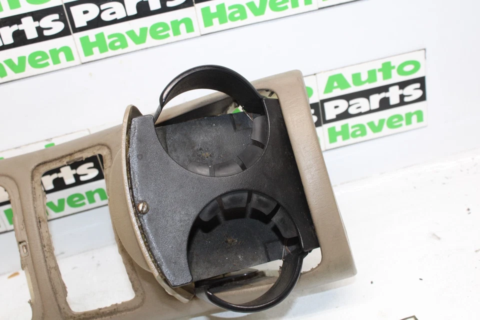 OEM GM Buick Regal Consola Central Borde Abatible Portavasos Tostado Foto 2 de 4