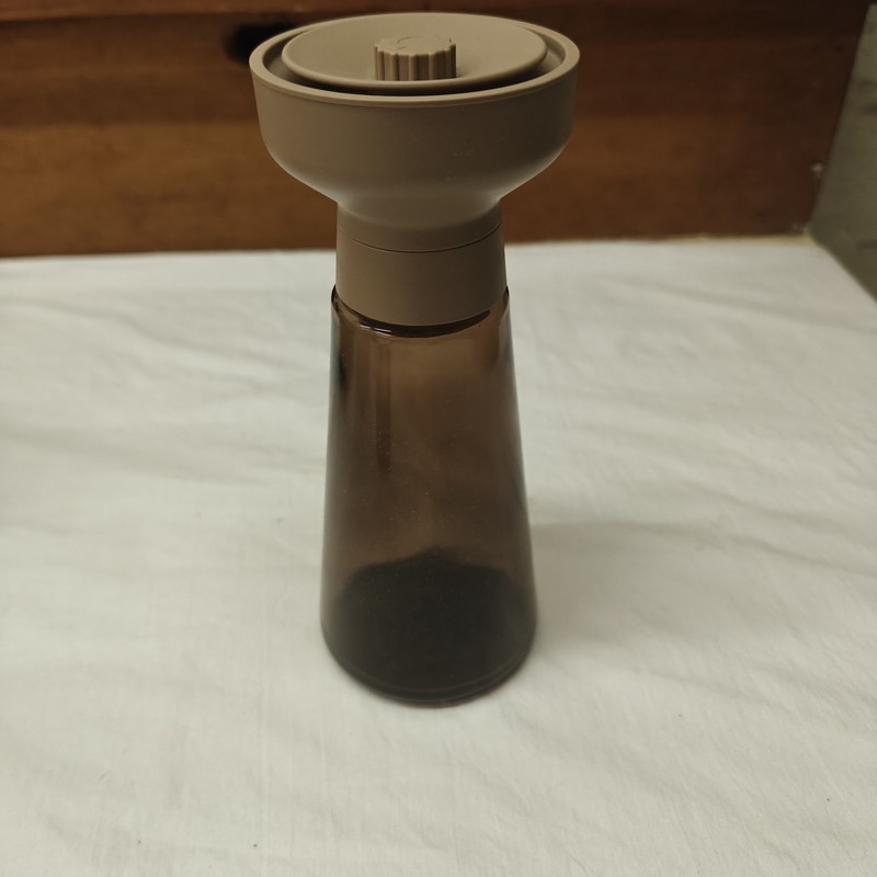 IKEA Halvtom Spice Grinder