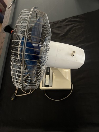 Vintage Superior Sanyo 12” Deluxe Oscillating Fan EF6-RL Blue Table Desk - Picture 5 of 9