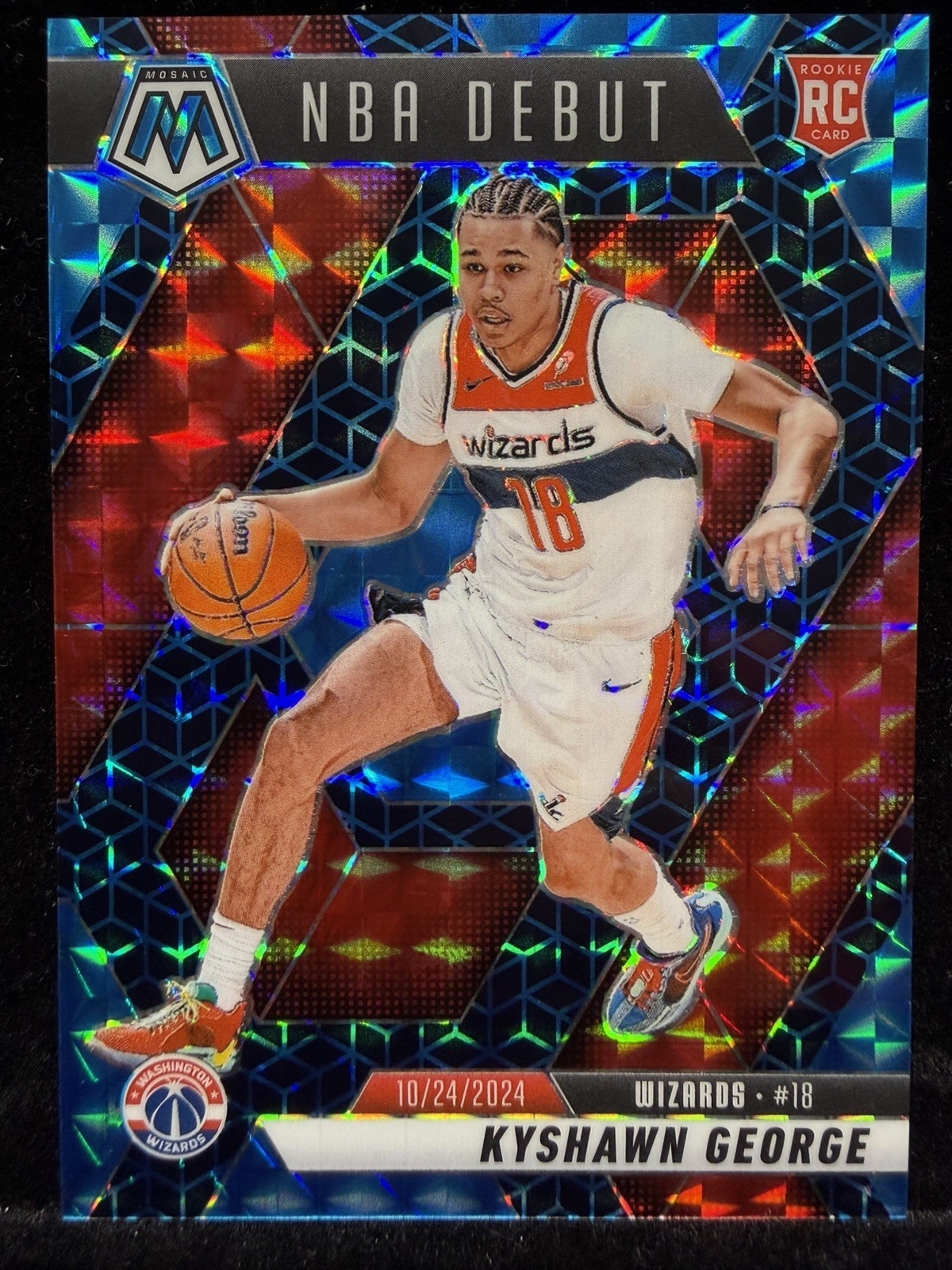 2024-25 Panini Mosaic Debut Kyshawn George #256 Reactive Blue (RC) 24/25