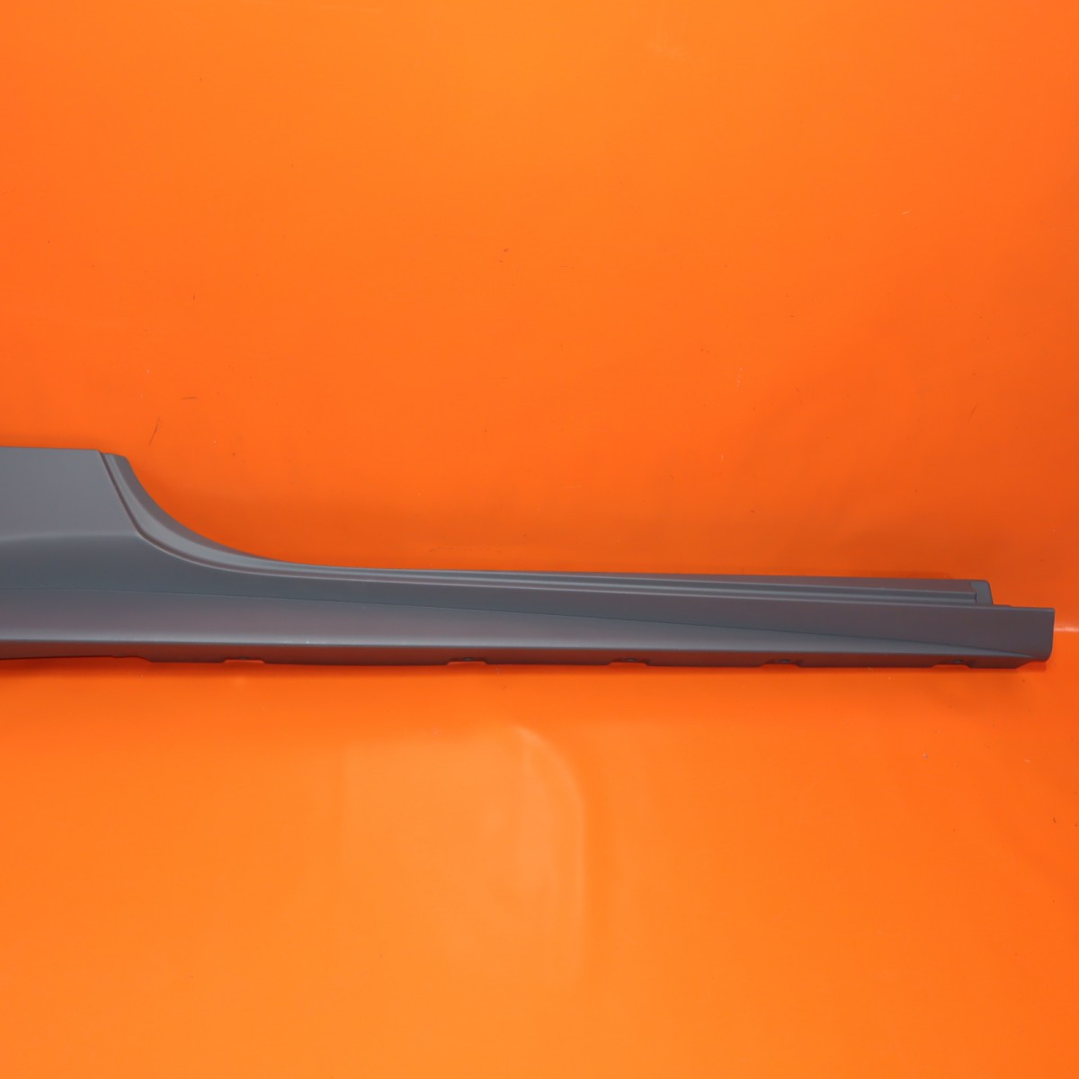 Ferrari 488 2016-2019 Right Rocker molding P/N 086612000