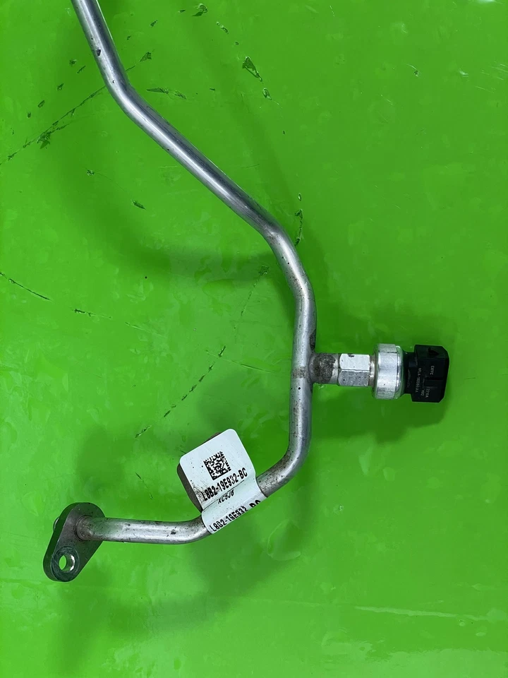 LAND ROVER DEFENDER L663 A/C AIR CON CONDITIONING PIPE 3.0 DIESEL 2020-2025 - Image 4 of 4