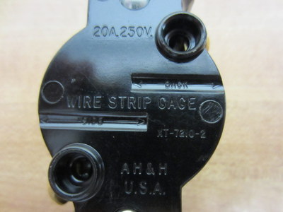 Presa Elettrica Industriale H&H XT-7210-2 A Hart-Lock - 20A 250V - Nuova - Foto 1