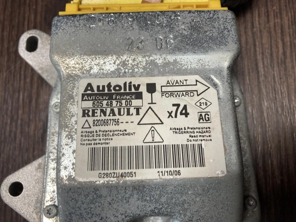 RENAULT LAGUNA II GRANDTOUR (KG0/1_) (03.01-) UNITA' DI CONTROLLO SRS 8200687756 - Immagine 2 di 4