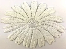 TRIMPLACE Vintage 100% Cotton Venice Flower - 8 Pieces