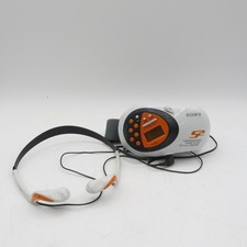 Sony FM/AM Radio Walkman S2 SRF-M80V w/Arm Band  Headphones MDR-A35 Works