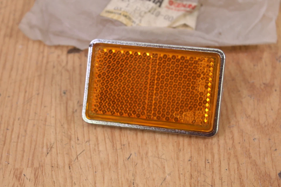 Yamaha XJ650 XJ 650 MAXIM 1984 reflector delantero Foto 2 de 4