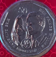 A 2011 Australia 50c Cent"William+Kate" Wedding Choice UNC in 2"x2" Coin Holder