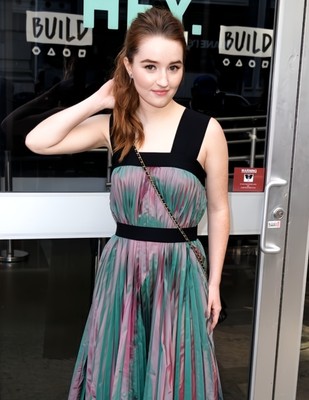 Kaitlyn Dever 8.5 x 11 Candid Color Photograph Art Print Photo Picture