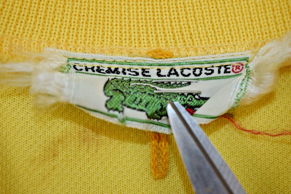 Vestido Lacoste De Colección Chemise Lacoste Talla S Años 70 ÚNICO Amarillo Love Free To All Parche Foto 3 de 4