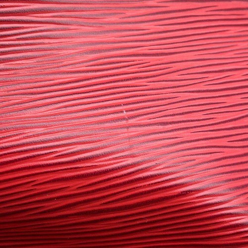 LOUIS VUITTON Petit Noe Epi Leather Castilian Red/Noir M44172 - Imagen 9 de 17