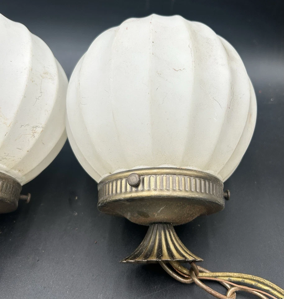 (2) 60s/70s WHITE RIBBED MILK GLASS GLOBE CHANDELIER Hollywood Regency swag lamp - Image 3 of 4