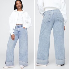 NWT GAP High Rise Stride Cuffed Wide Leg Jeans Size 35 / 20 Washed Light Indigo