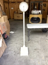 Antique 1930’s John Chatillon& Sons Doctor Medical Weight Platform Scale