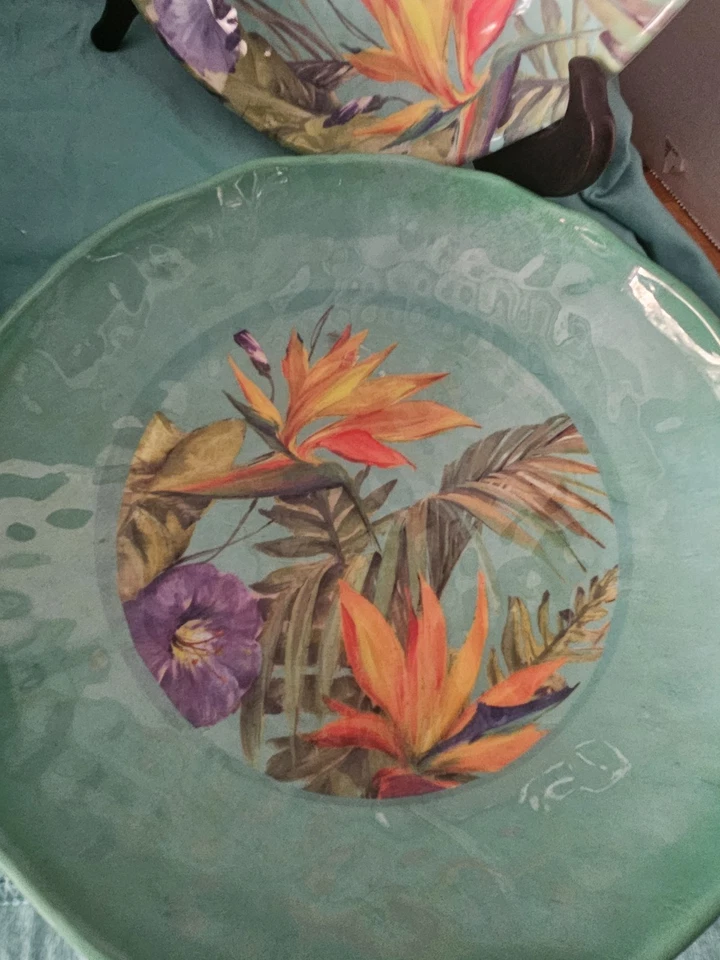 14 Piece 222 Fifth Melamine Tropical Bird Of Paradise. Lrg, & Sm Plates, Bowls - Image 3 of 4