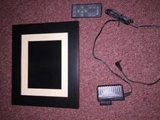 Pandigital PAN7000DW 7" Digital Picture Frame