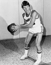 Paul Long Of The Buffalo Braves Poses 1971 Old Basketball Photo