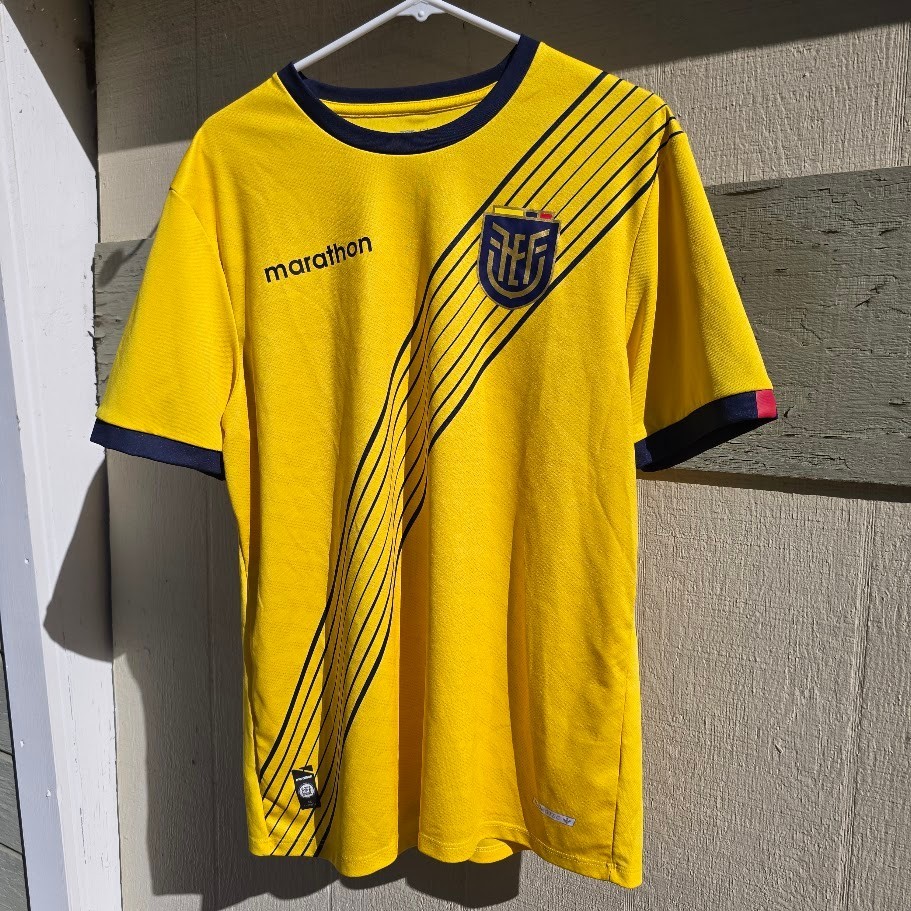 Camiseta de fútbol Maratón Ecuador para hombre XL amarilla local Copa Mundial de la FIFA FEF