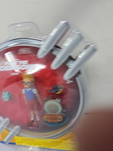Disney Meet The Robinsons Movie Figure Lewis Factory Sealed 2007 New - Picture 3 of 5