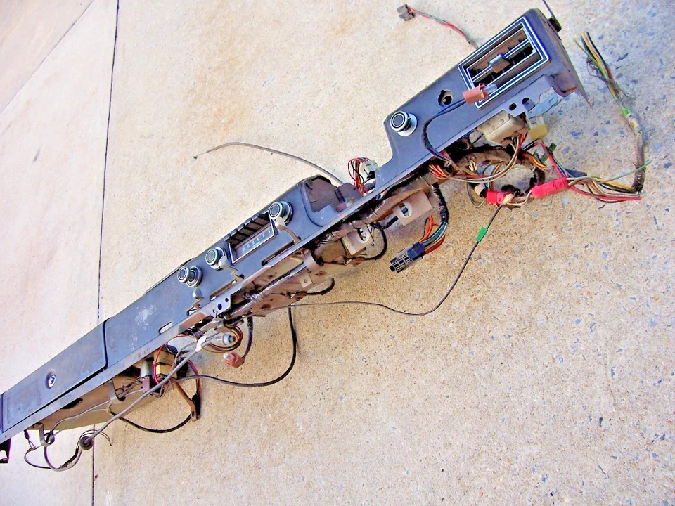 Mercury Montego Comet Cyclone 1970 1971 ¡¡Montaje de tablero inferior!! ¡DECENTE!! Foto 2 de 2