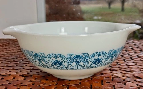VTG 1960s PYREX Blue Horizon APOLLO 11 Cinderella Nesting Mixing Bowl 443 2.5 QT