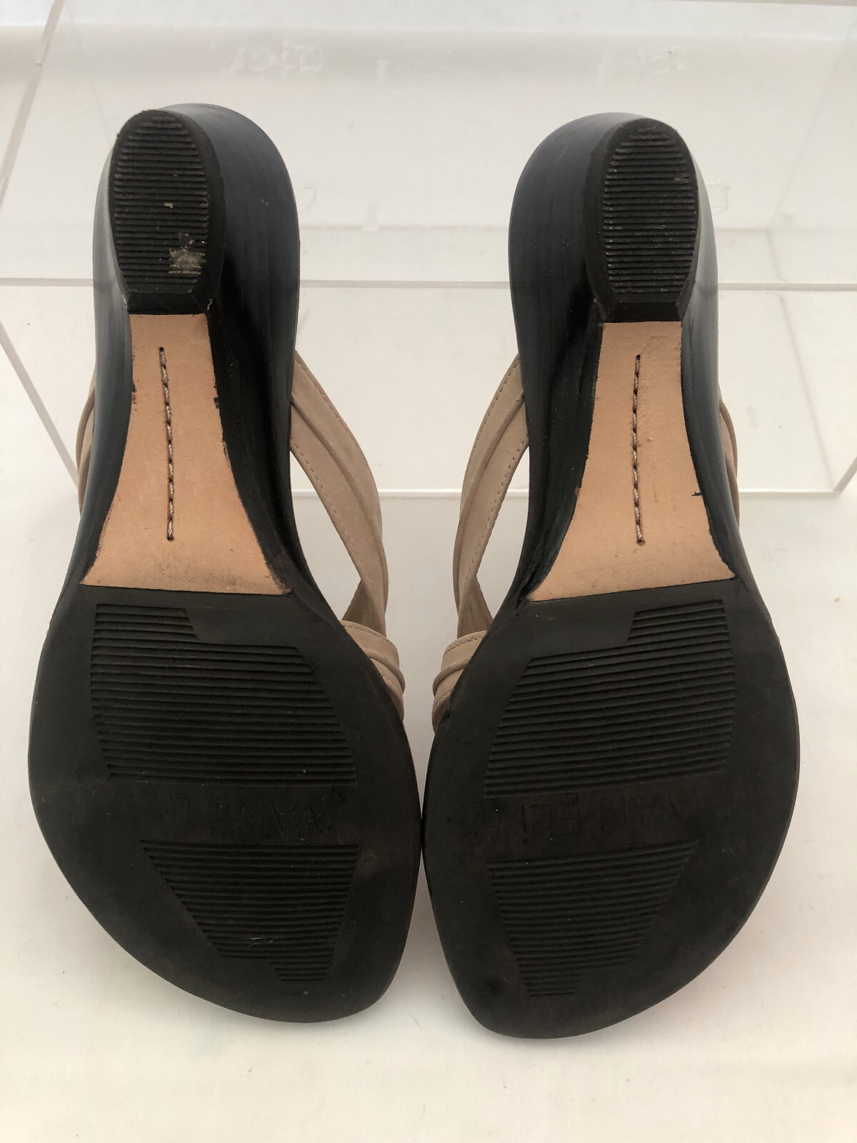 VANELi Taupe Sandals Womens Size 1/2 Narrow Shoes