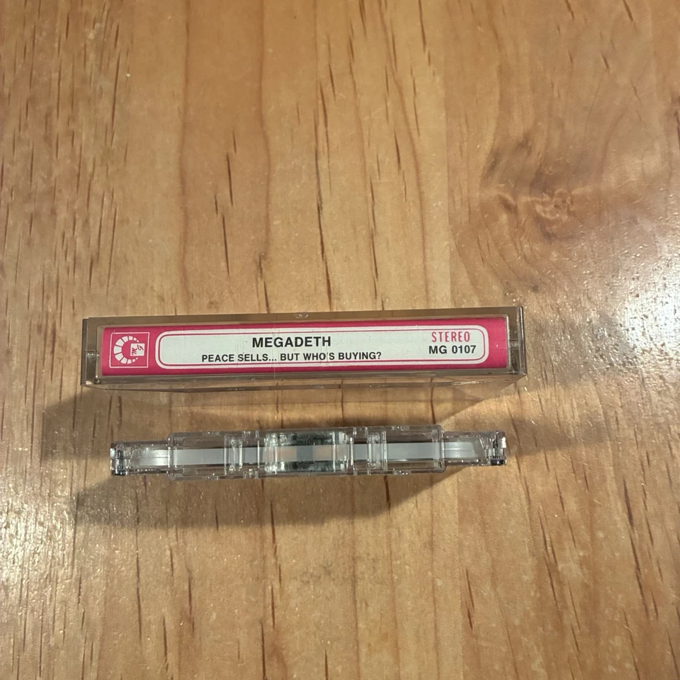 Megadeth  Peace Sells ... CASSETTE TAPE 90s Polish issue metallica slayer exodus - Image 3 of 3