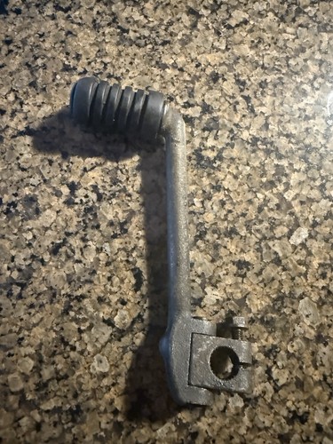 1981/1982 Kawasaki KX80 OEM Kick Lever Assembly 13064-1034