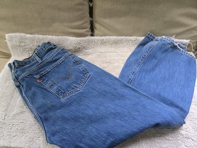Mens 501 Button Fly Levis. 42x32. Blue Denim.