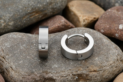 Fred Bennett strukturierte Huggie Creolen E2938
