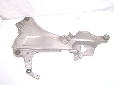 アルバ HONDA ST1100 ABS RIGHT FOOT PEG MOUNTING BRACKET 50600-MY3-780 | eBay