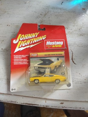 Johnny Lightning Mustang & Fords Series 1969 Ford Torino Talladega