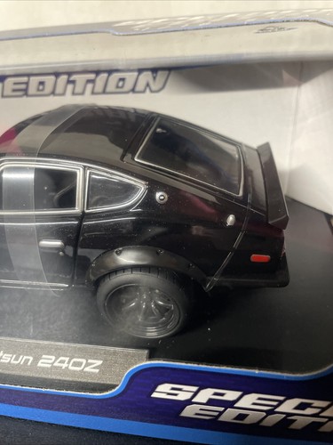 Datsun 240Z 1971 Black Wide Body Maisto Special Edition-1:18 NEW ๐ฅ Ships Fast - Picture 7 of 7