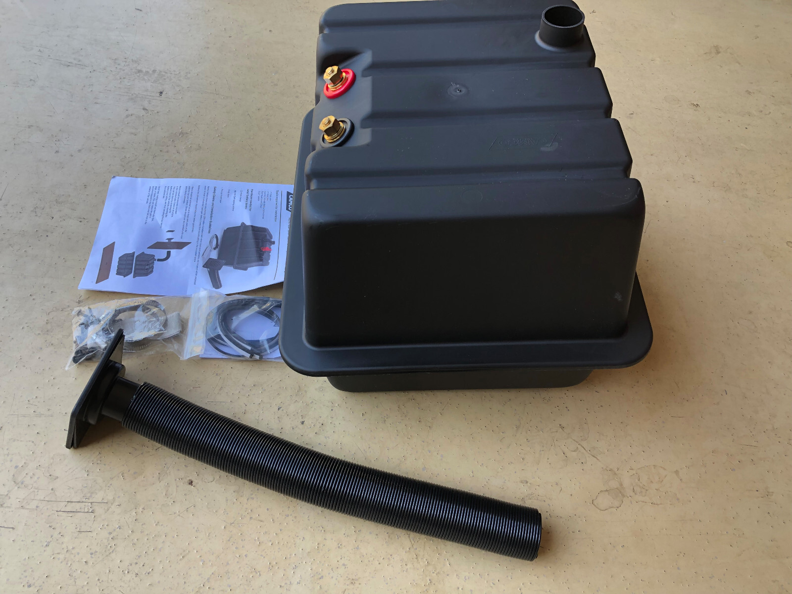 Camco Vented RV / Marine Battery Box, Dual SidebySide, p/n 55370, New