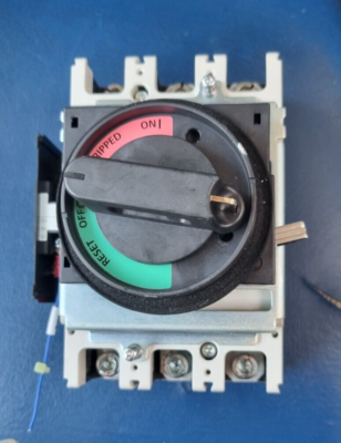 MITSUBISHI NV225-CWU 175A 3 POLE NO FUSE CIRCUIT BREAKER W/ F-2SUL